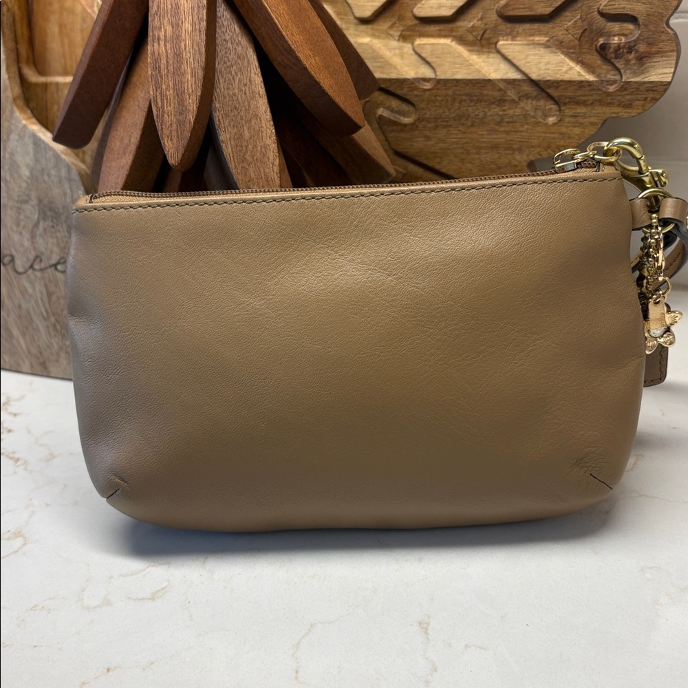 Coach Leather Wristlet Holds a Phone EUC - Picture 7 of 12